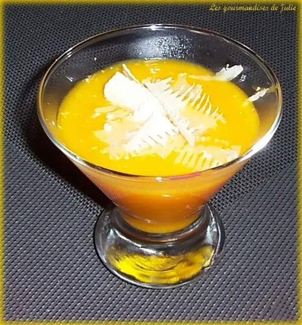 Velouté de potimarron au curry 